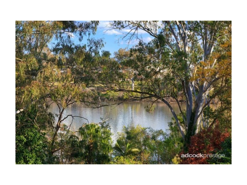 20 Spinkbrae Street, Fig Tree Pocket QLD 4069