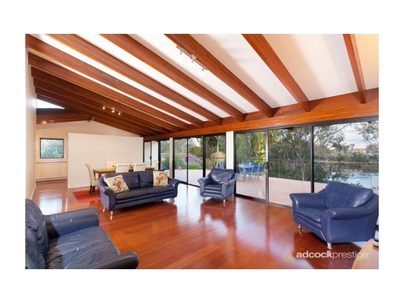 20 Spinkbrae Street, Fig Tree Pocket QLD 4069