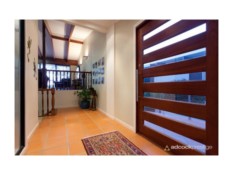 20 Spinkbrae Street, Fig Tree Pocket QLD 4069