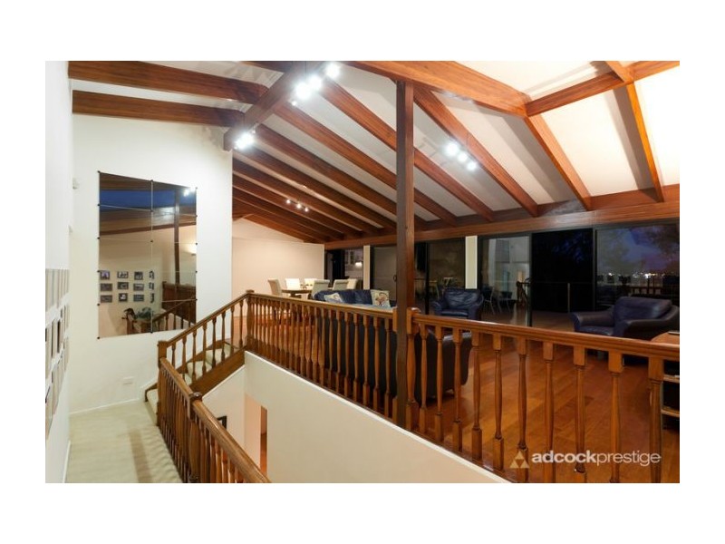 20 Spinkbrae Street, Fig Tree Pocket QLD 4069