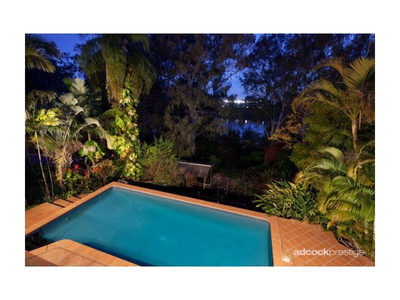 20 Spinkbrae Street, Fig Tree Pocket QLD 4069