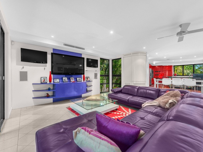 71 Robertson Place, Fig Tree Pocket QLD 4069