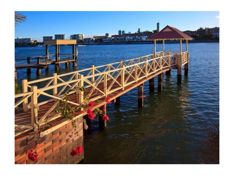 44 Gordon Street, Hawthorne QLD 4171