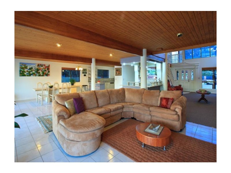 44 Gordon Street, Hawthorne QLD 4171