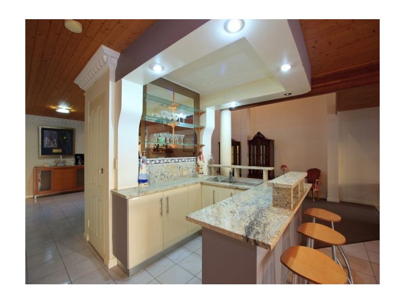 44 Gordon Street, Hawthorne QLD 4171