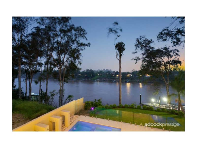 35 Kingfisher Pl, Kenmore QLD 4069