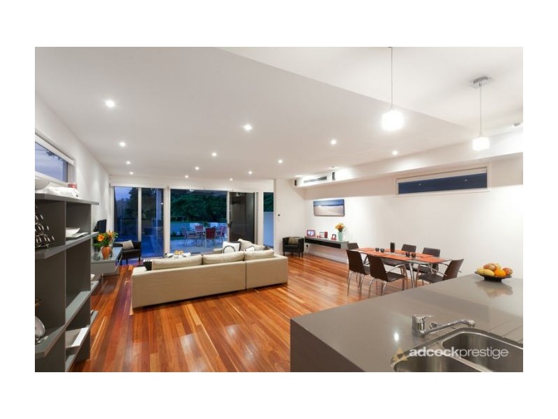 30 Teesdale Street, Corinda QLD 4075