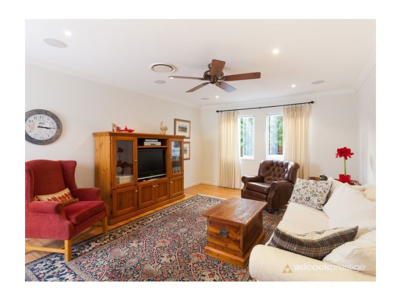 77 Barlow Street, Clayfield QLD 4011