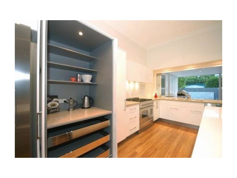 77 Barlow Street, Clayfield QLD 4011