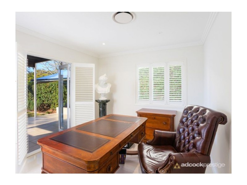 77 Barlow Street, Clayfield QLD 4011
