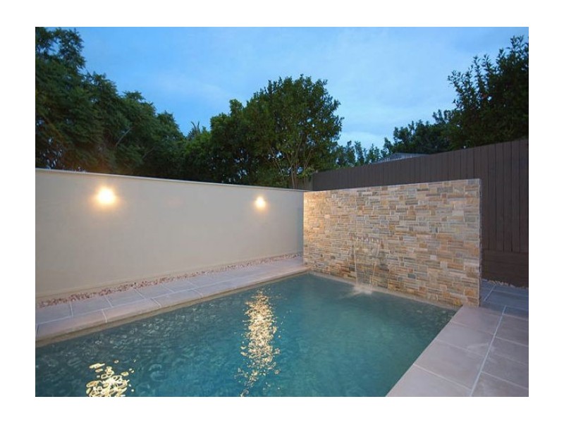 77 Barlow Street, Clayfield QLD 4011