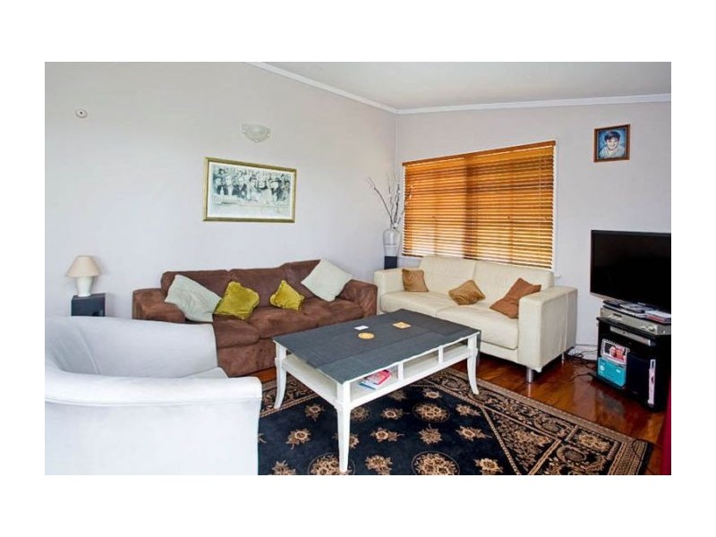 30 Derby Street, Highgate Hill QLD 4101