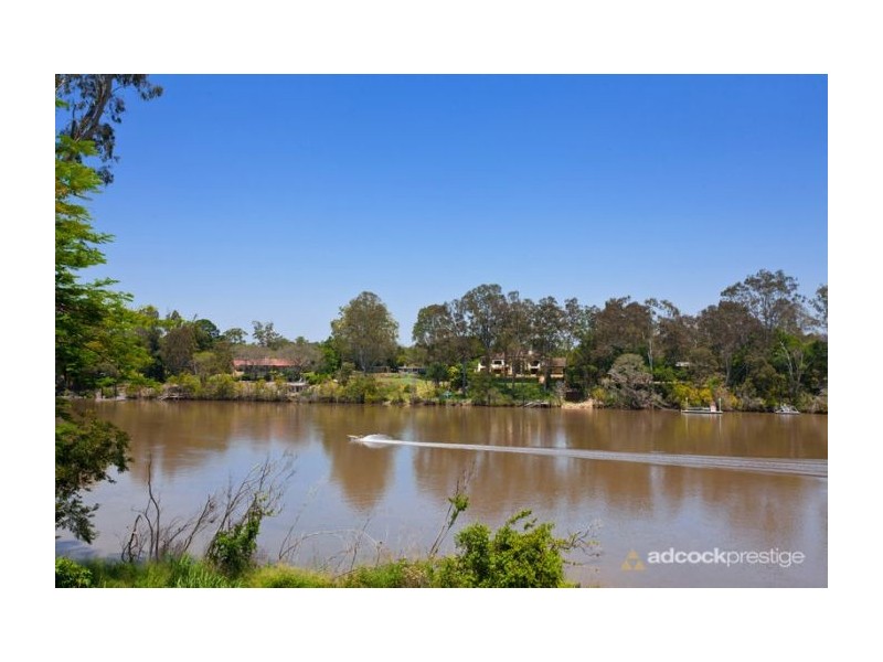 6 Verney Rd W, Graceville QLD 4075