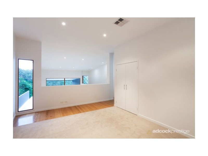 6 Verney Rd W, Graceville QLD 4075