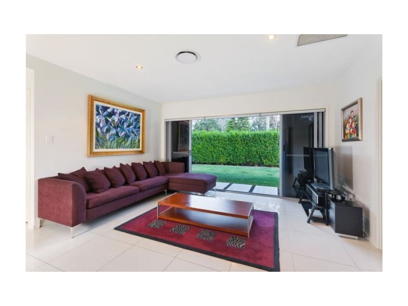 12 Barrygroves Court, Fig Tree Pocket QLD 4069