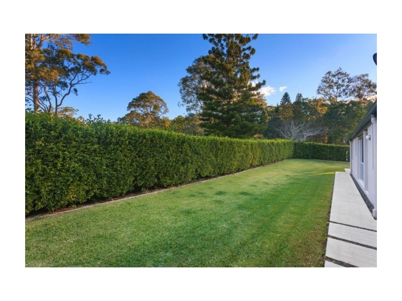 12 Barrygroves Court, Fig Tree Pocket QLD 4069