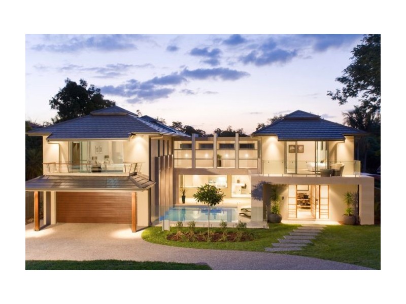 9 Castile Street, Indooroopilly QLD 4068