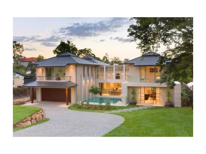 9 Castile Street, Indooroopilly QLD 4068