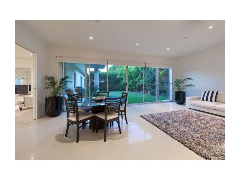 30 Castile Street, Indooroopilly QLD 4068