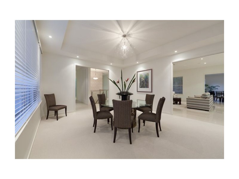 30 Castile Street, Indooroopilly QLD 4068