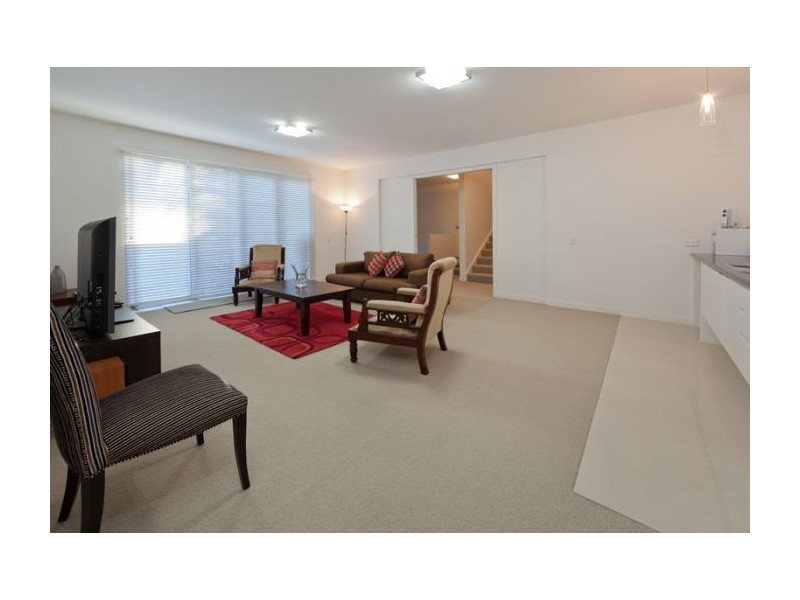 30 Castile Street, Indooroopilly QLD 4068