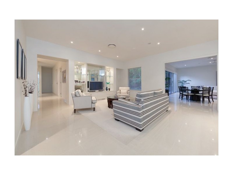 30 Castile Street, Indooroopilly QLD 4068