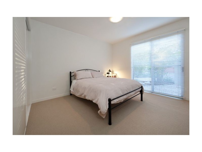 30 Castile Street, Indooroopilly QLD 4068