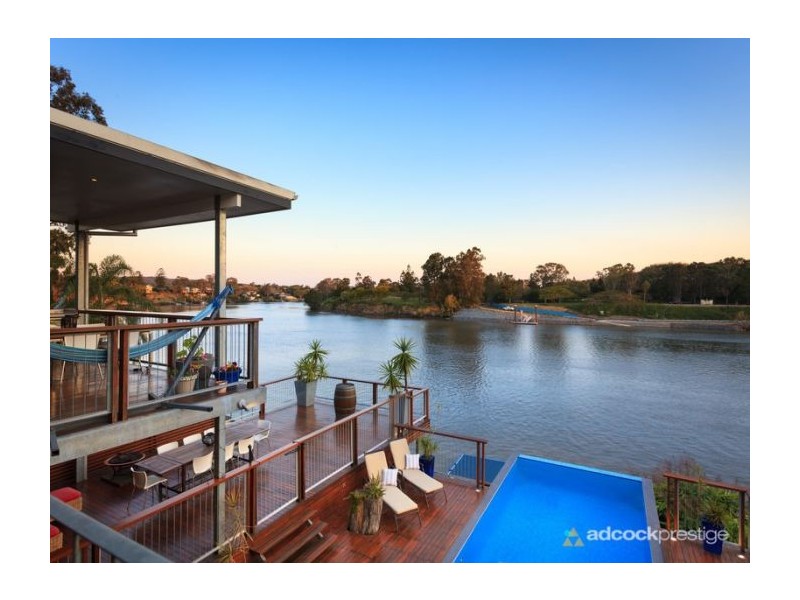39 Instow Street, Yeronga QLD 4104