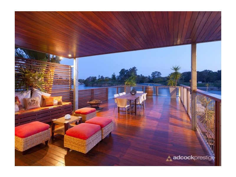 39 Instow Street, Yeronga QLD 4104
