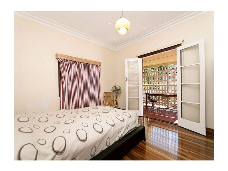 54 Camp Street, Toowong QLD 4066