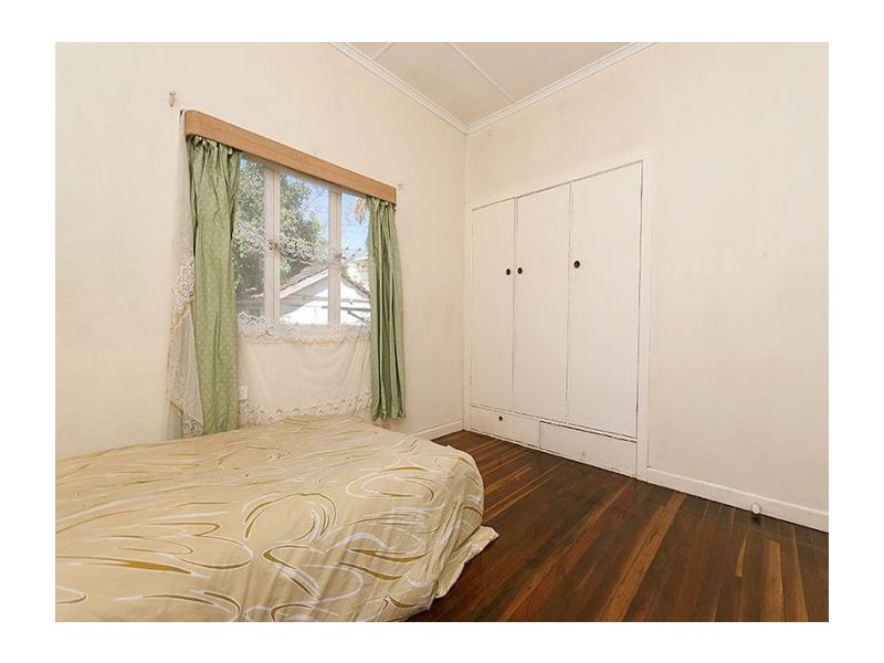 54 Camp Street, Toowong QLD 4066