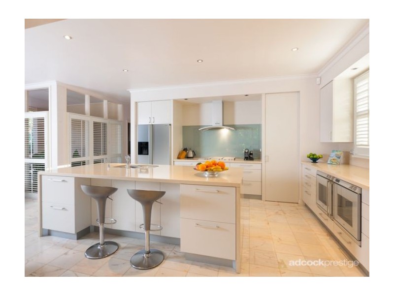 37 Laurel Avenue, Chelmer QLD 4068