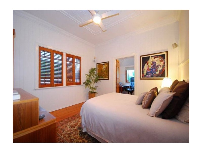 36 Morley Street, Toowong QLD 4066