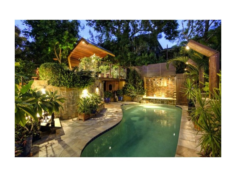 112 Fifth Avenue, Windsor QLD 4030