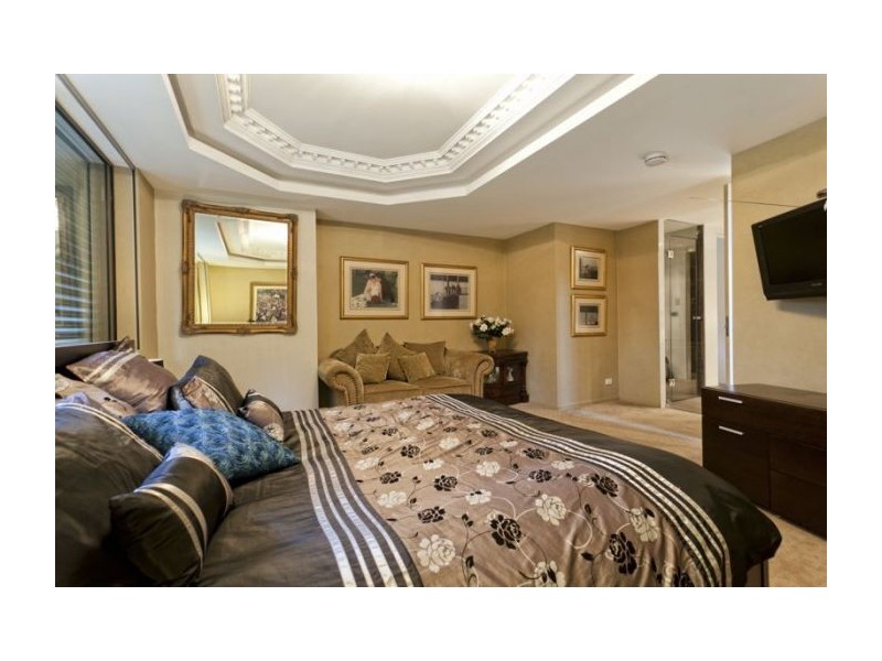 112 Fifth Avenue, Windsor QLD 4030