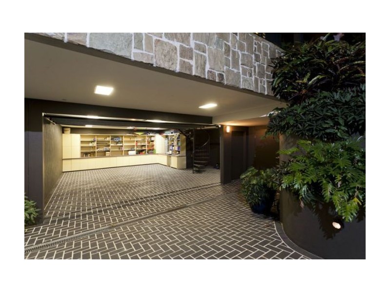 112 Fifth Avenue, Windsor QLD 4030