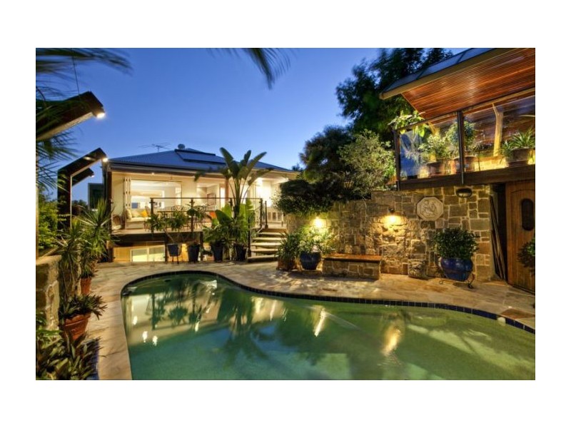 112 Fifth Avenue, Windsor QLD 4030