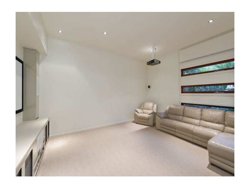 263 Jesmond Rd, Fig Tree Pocket QLD 4069