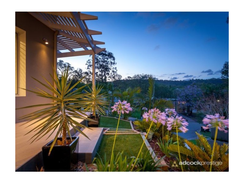 16 Paisley Street, Toowong QLD 4066