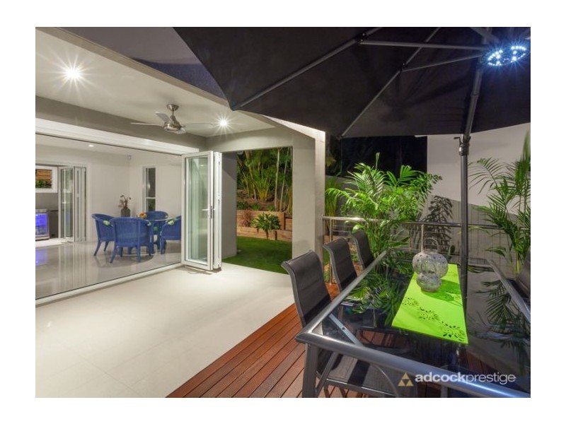 16 Paisley Street, Toowong QLD 4066