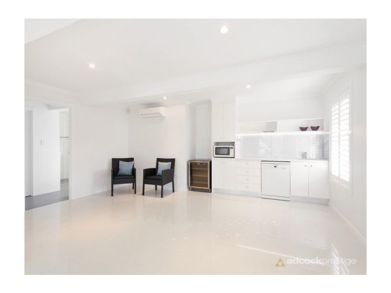 16 Paisley Street, Toowong QLD 4066