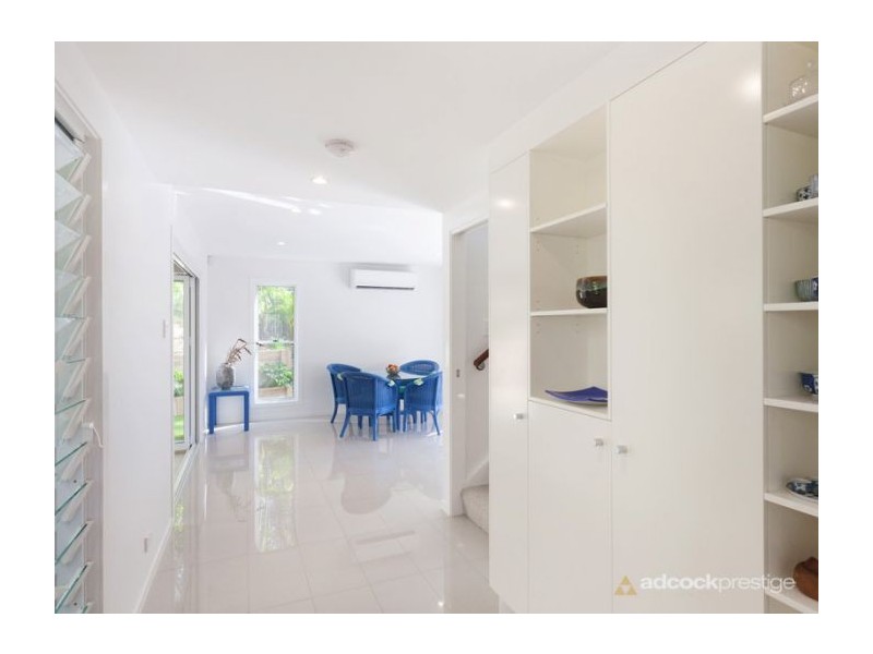 16 Paisley Street, Toowong QLD 4066