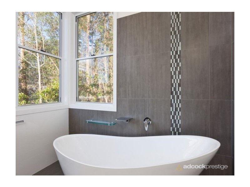 16 Paisley Street, Toowong QLD 4066