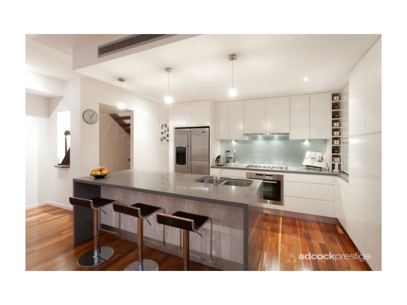 30 Teesdale Street, Corinda QLD 4075