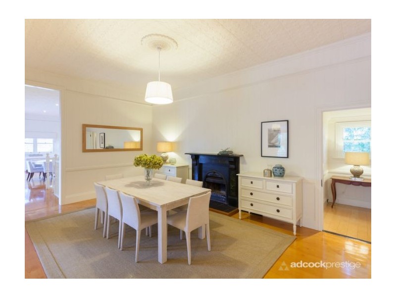 88 Laurel Avenue, Chelmer QLD 4068