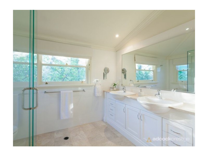 88 Laurel Avenue, Chelmer QLD 4068