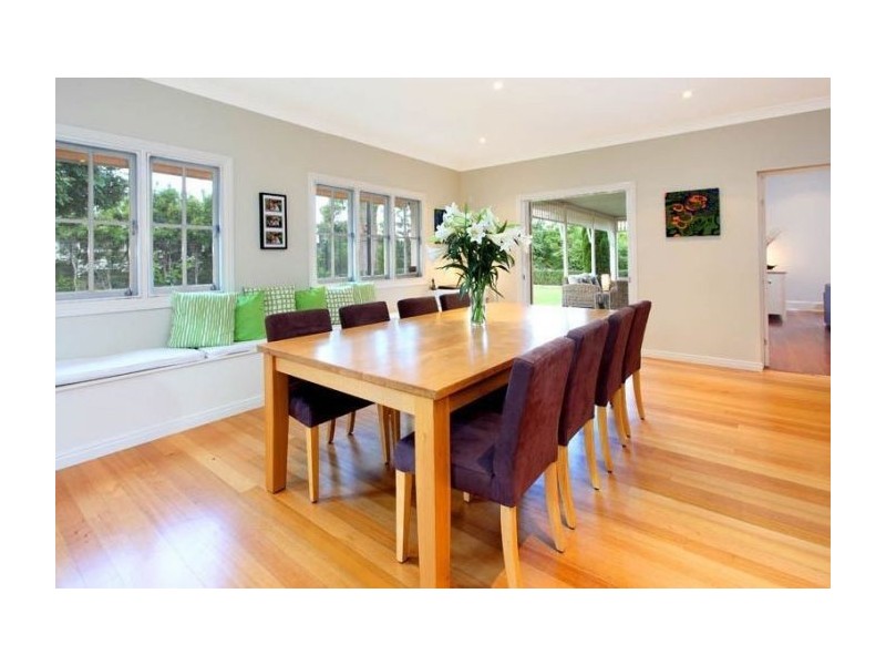 27 Mactier Street, Fig Tree Pocket QLD 4069