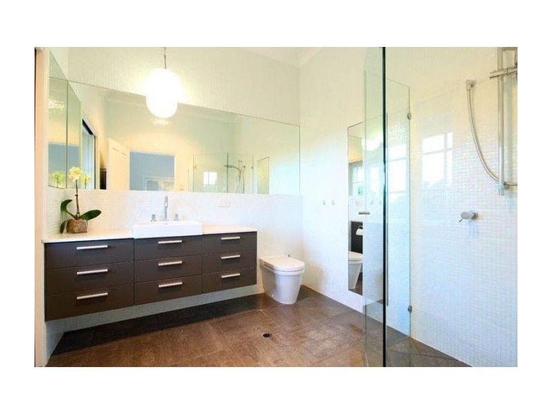 27 Mactier Street, Fig Tree Pocket QLD 4069