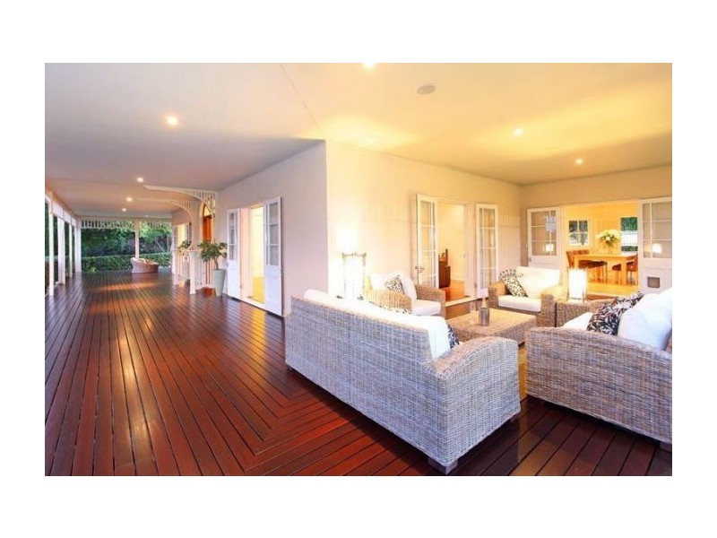 27 Mactier Street, Fig Tree Pocket QLD 4069