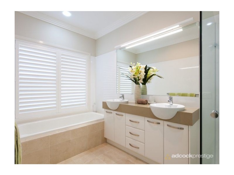 68 Mortlake Road, Graceville QLD 4075